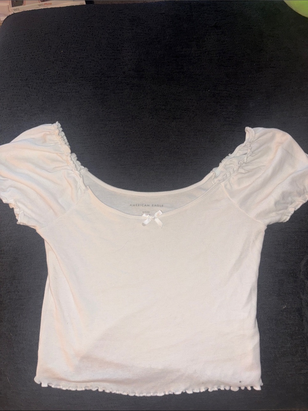 American Eagle Outfitters Cream Puff Sleeve Scoop Crop Top